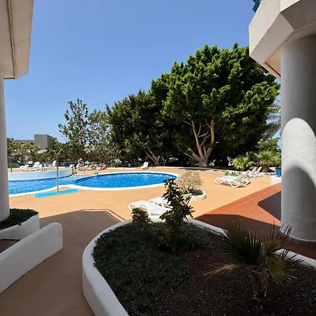 Apartment Paraiso Del Sur Tenerife -the Swimming Pool Is Under Reconstruction